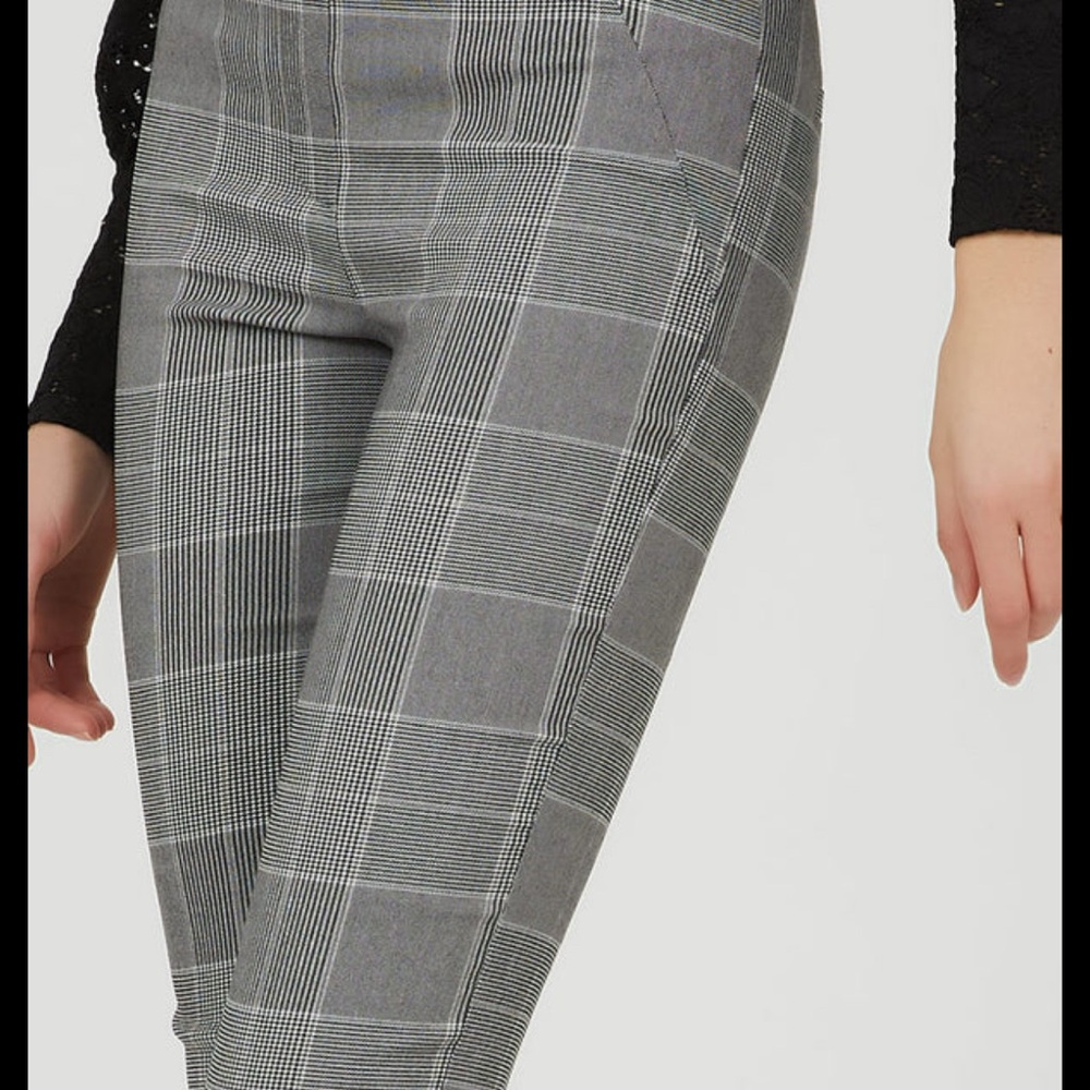 Suzy Shier Pull On Pant Size XL never worn